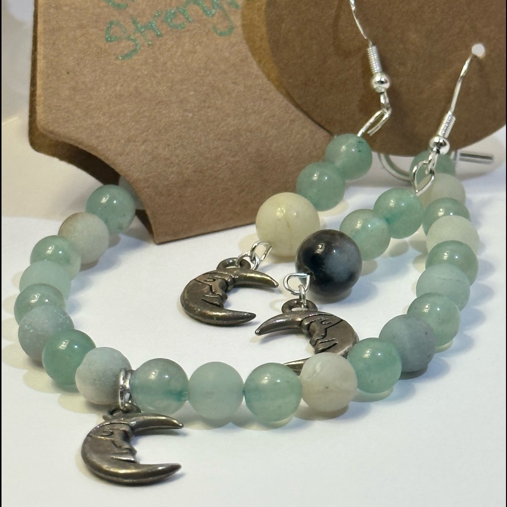 Handmade bracelet and earrings! Real stone Aventine and Amazonite